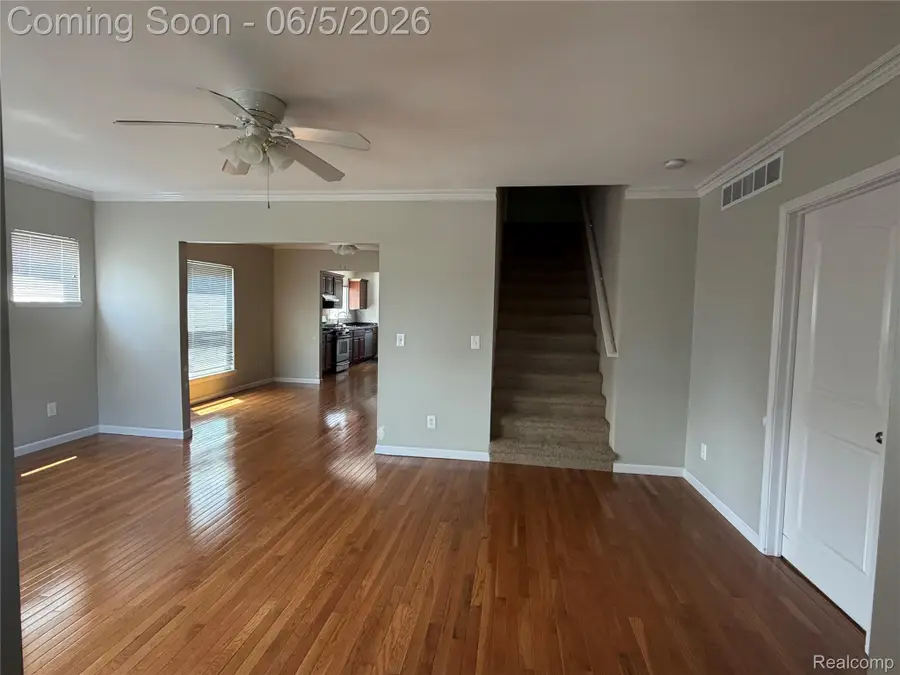 47 Osceola Drive, Pontiac, MI 48341 - #3