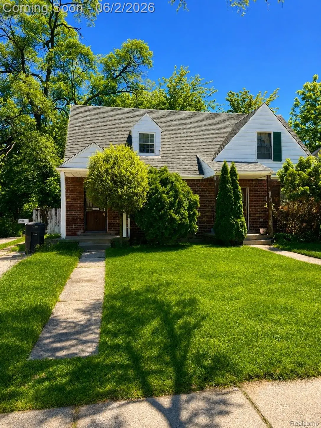 12664 Kelly Road, Detroit, MI 48224 - #1
