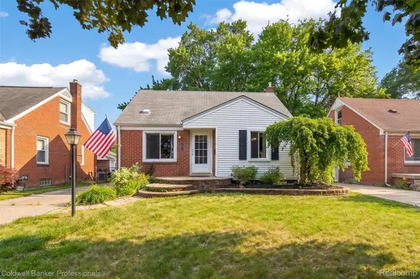 3211 Ferris Avenue, RoyalOak, MI 48073
