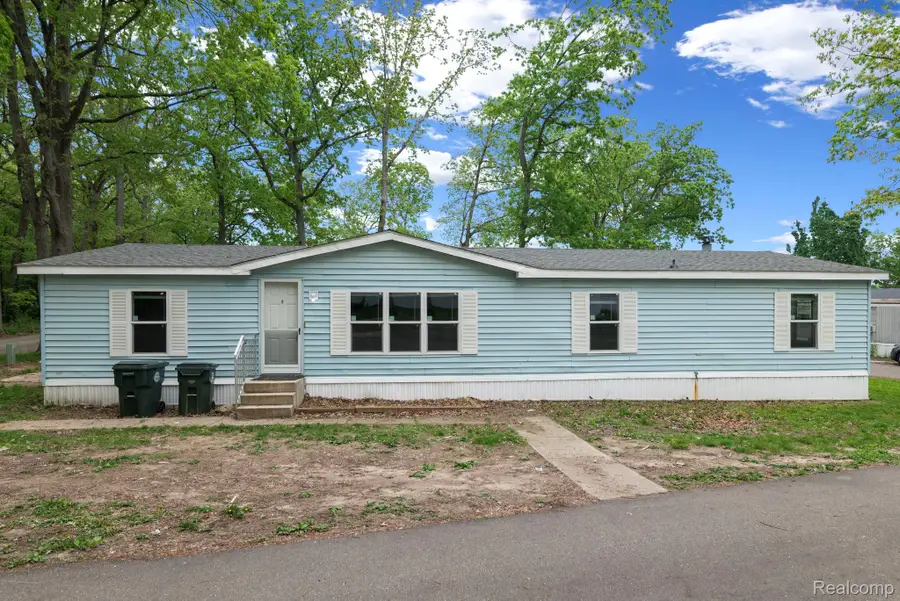 16 Canary Hill Drive, Orion, MI 48359 - #3