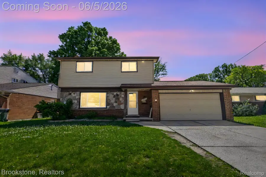 10835 Melbourne Avenue, Allen Park, MI 48101 - #2