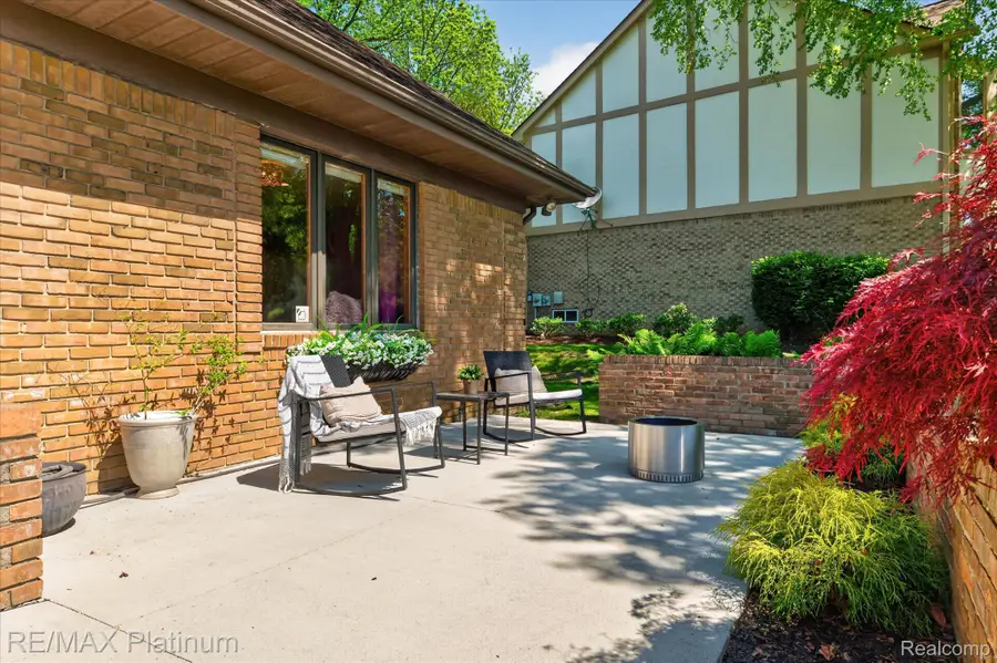 31125 Westwood Road, Farmington Hills, MI 48331 - #3