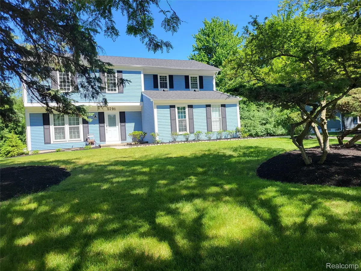 5791 Beauchamp Place, West Bloomfield, MI 48322 - #1