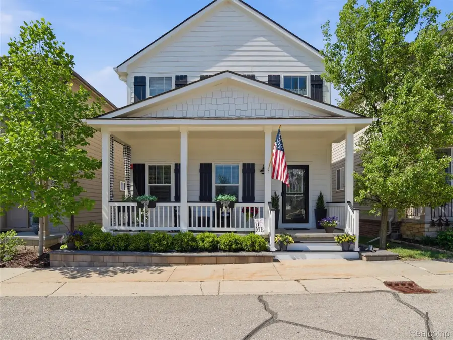3905 Andover Avenue, Auburn Hills, MI 48326 - #2
