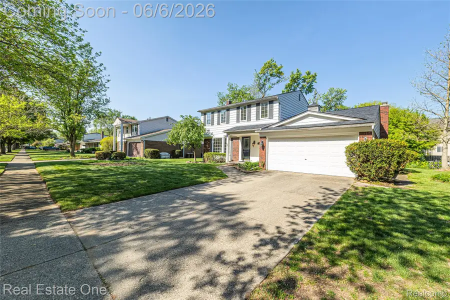 4931 Calvert Drive, Troy, MI 48085 - #2