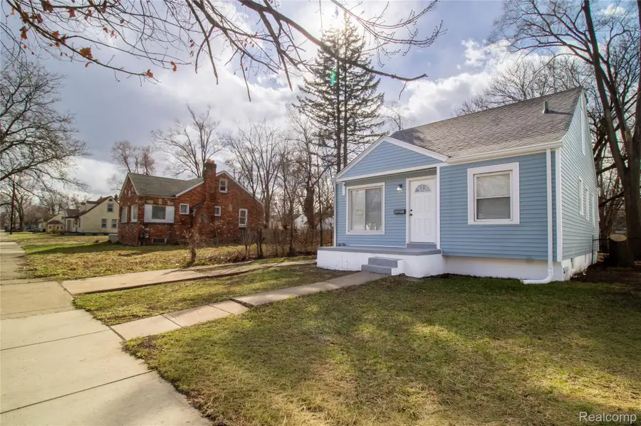 19341 Oakfield Street, Detroit, MI 48235 - #3