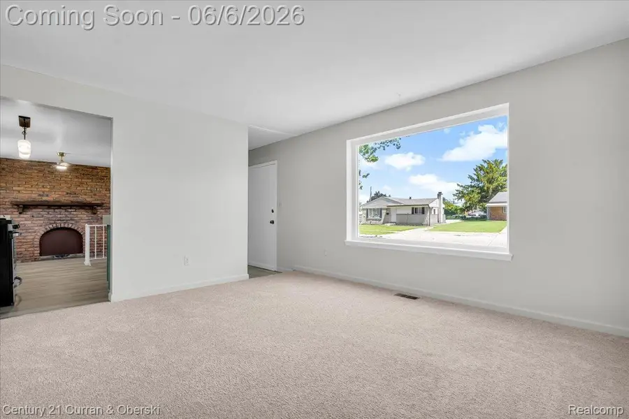9426 Chamberlain Street, Romulus, MI 48174 - #3