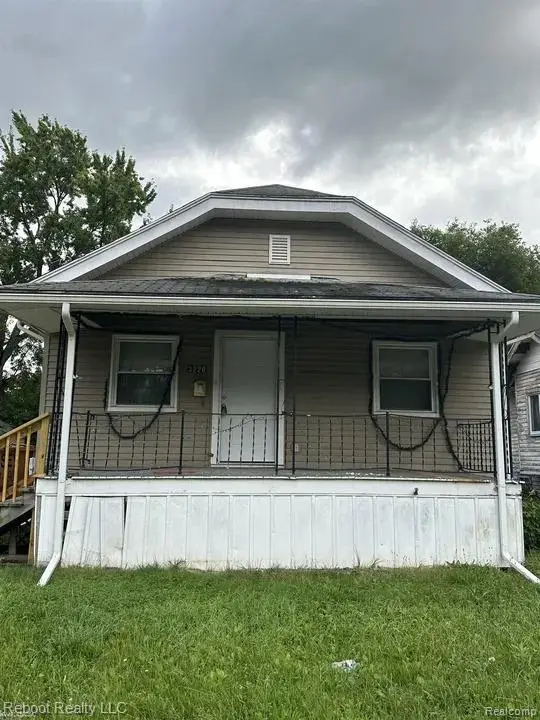 3220 Roberts Street, Saginaw, MI 48601
