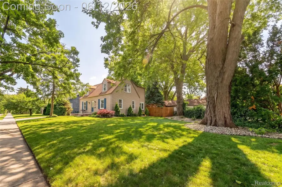 407 Waverley Avenue, Royal Oak, MI 48067 - #2