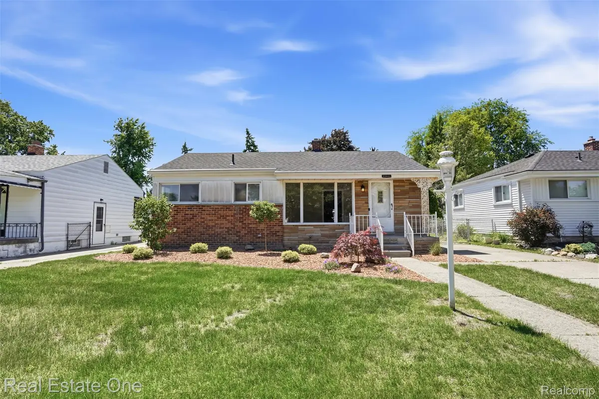 33441 Alta Street, Garden City, MI 48135 - #1