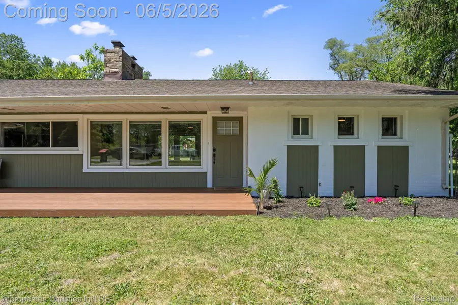 23456 Lee Baker Drive, Southfield, MI 48075 - #2