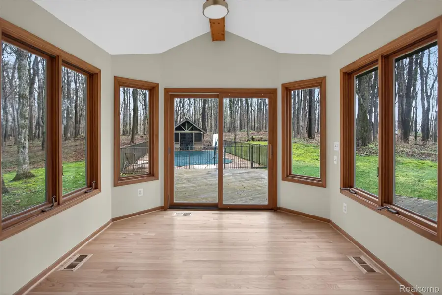 1960 Eastons Trail, Highland, MI 48357 - #3