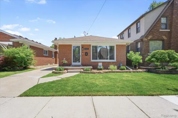 1809 12th Street, Wyandotte, MI 48192