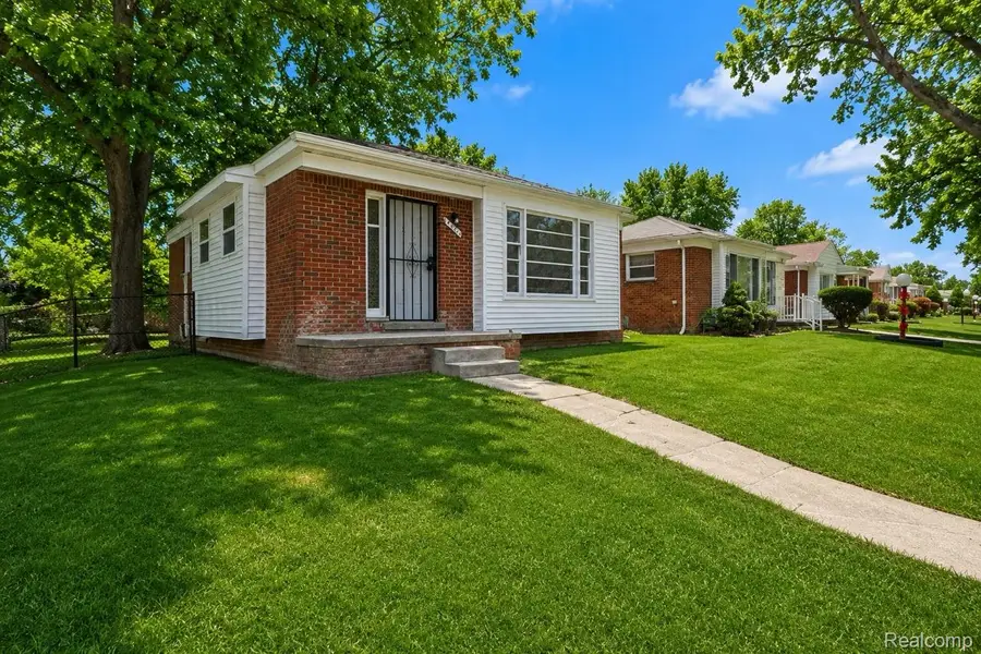 20201 Grandville Avenue, Detroit, MI 48219 - #2