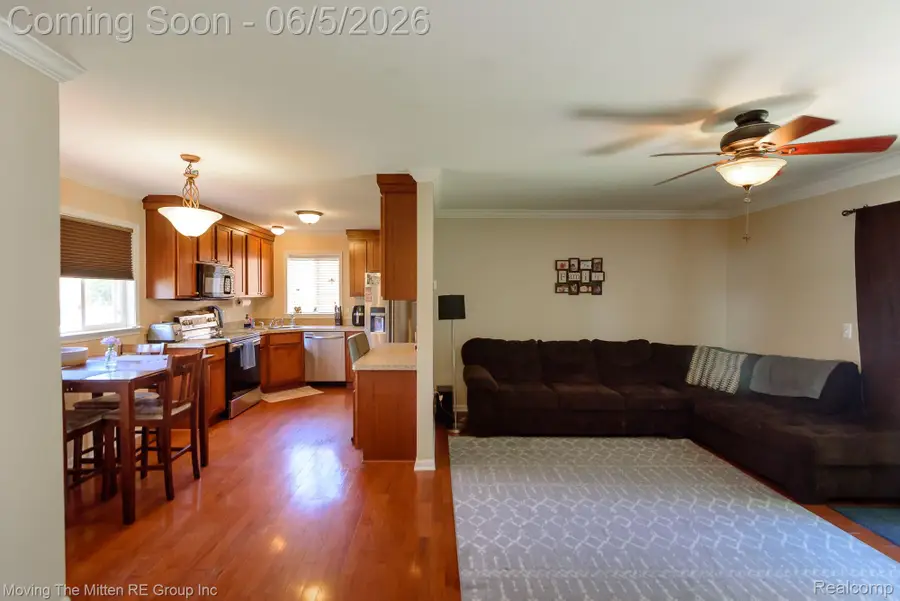 35748 Rolf Street, Westland, MI 48186 - #3