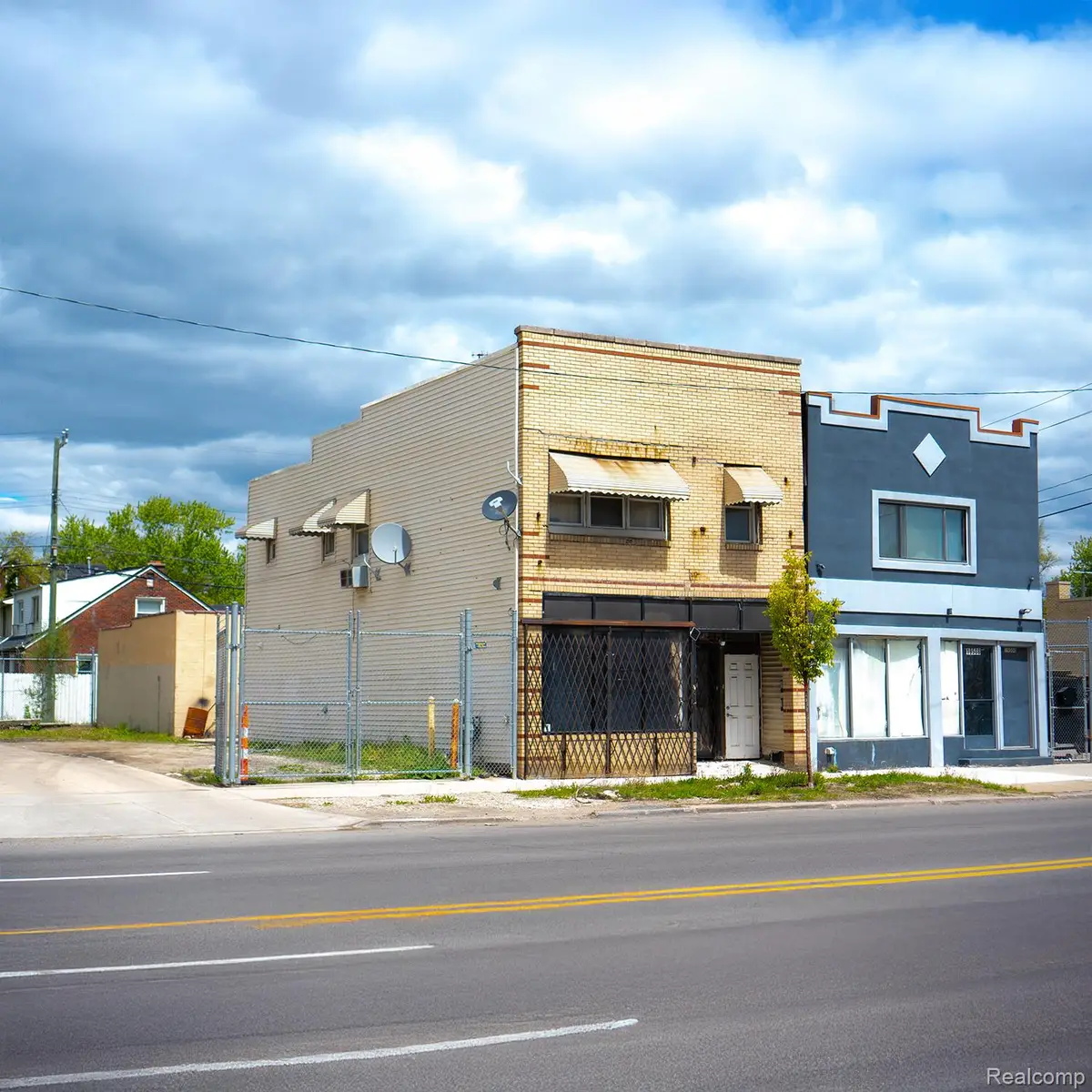 19510 W Warren Avenue, Detroit, MI 48228 - #1