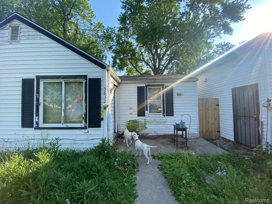 5632 Hughes Road, Lansing, MI 48911 - #2
