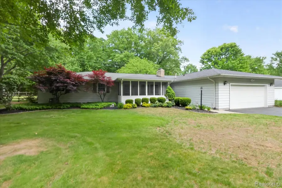 2083 Wells Road, Dundee, MI 48131 - #3