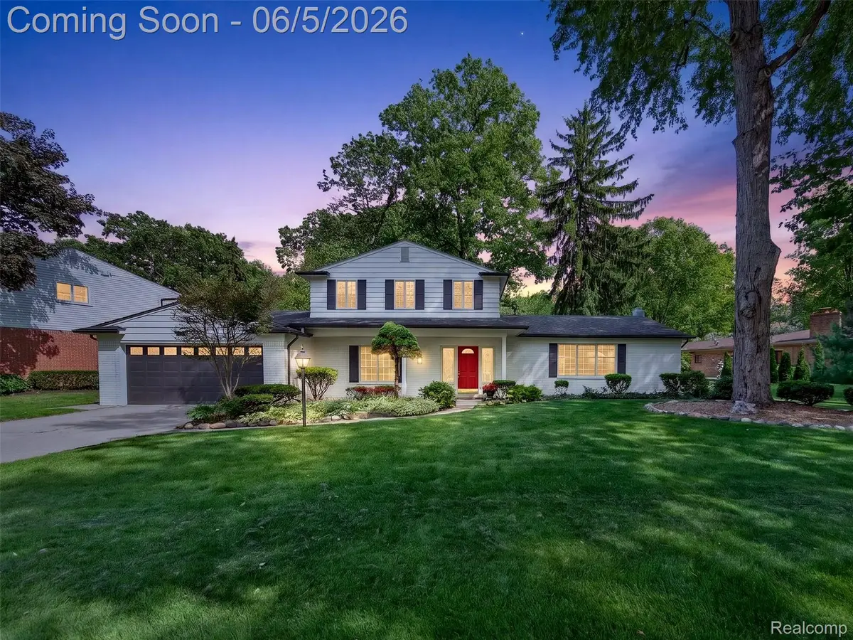 16240 Forestview Drive, Clinton Township, MI 48036 - #1