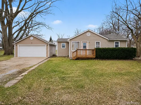 3316 Lockhead Street, Burton, MI 48529