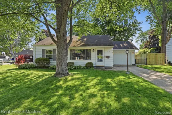 1417 Wisconsin Avenue, Marysville, MI 48040