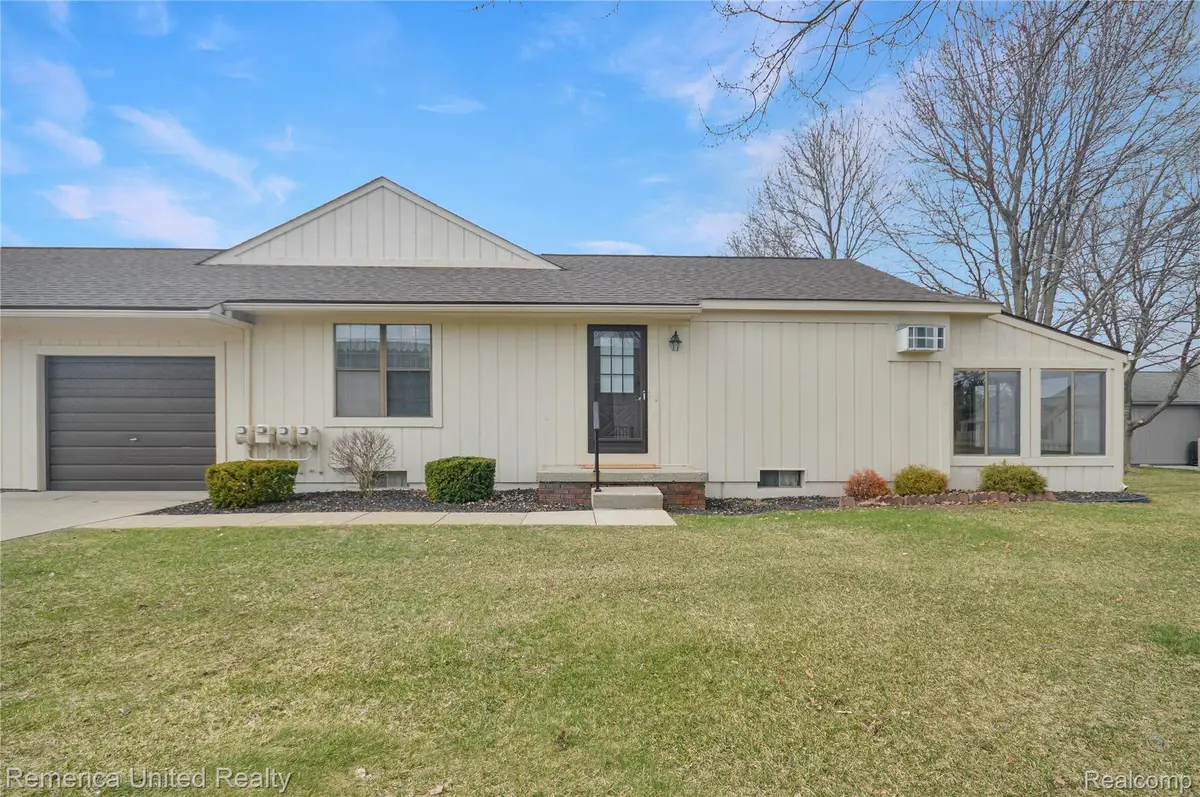 12113 Lexington Drive, South Lyon, MI 48178 - #1