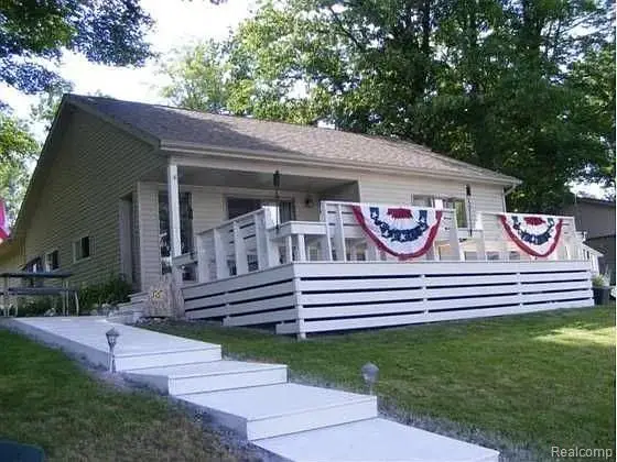 4181 S Oak Drive, Beaverton, MI 48612
