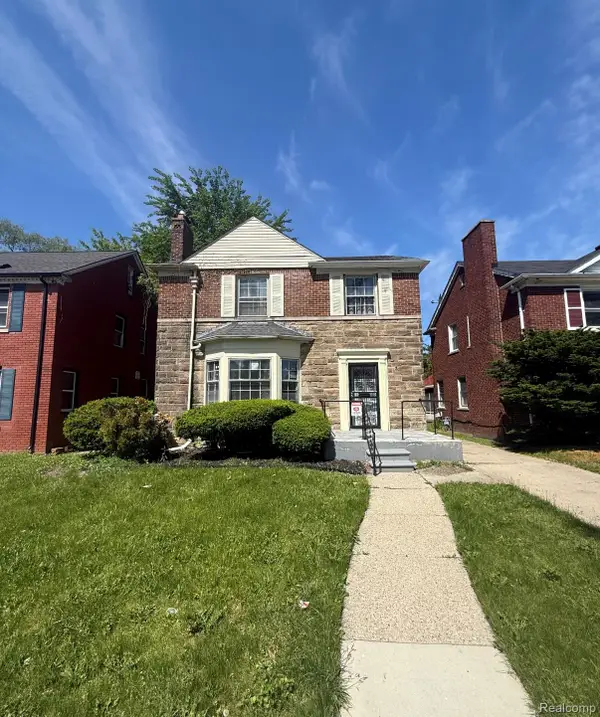 18213 Sorrento Street, Detroit, MI 48235