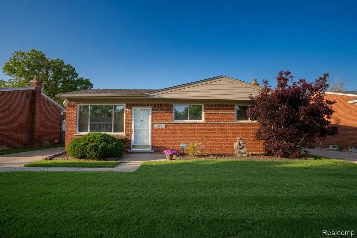 18584 Blue Island Court, Roseville, MI 48066 - #1