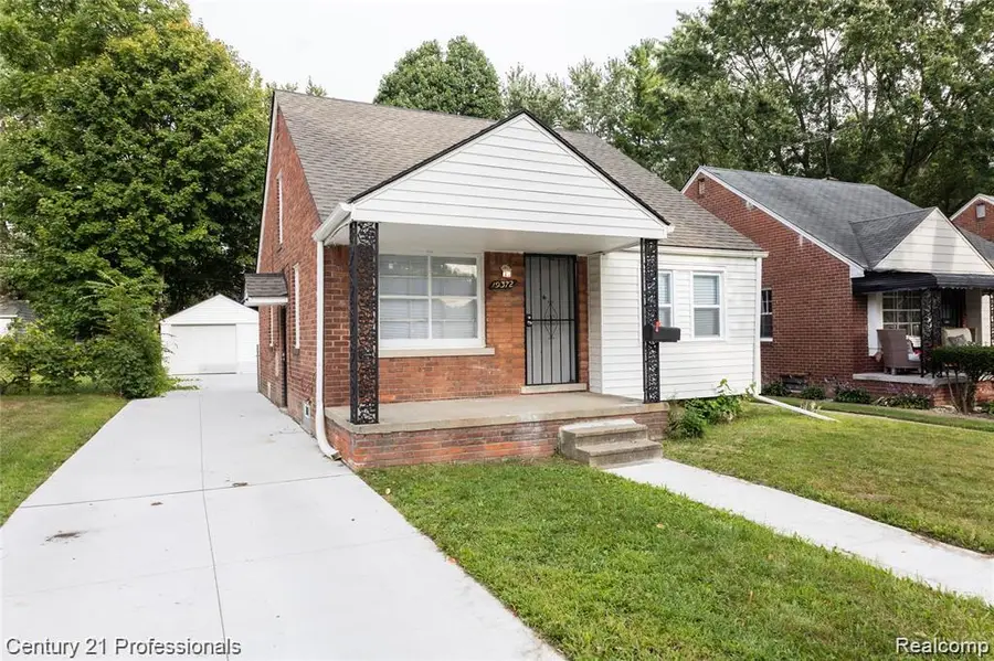 19372 Sunderland Road, Detroit, MI 48219 - #2