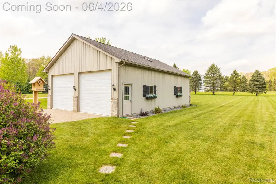 12621 Golden Oaks Drive, Milford, MI 48380 - #3