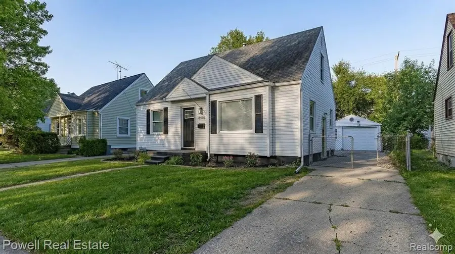 25246 Hayes Road, Roseville, MI 48066 - #3