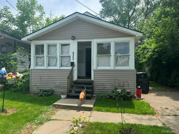 823 Remington Avenue, Flint, MI 48507