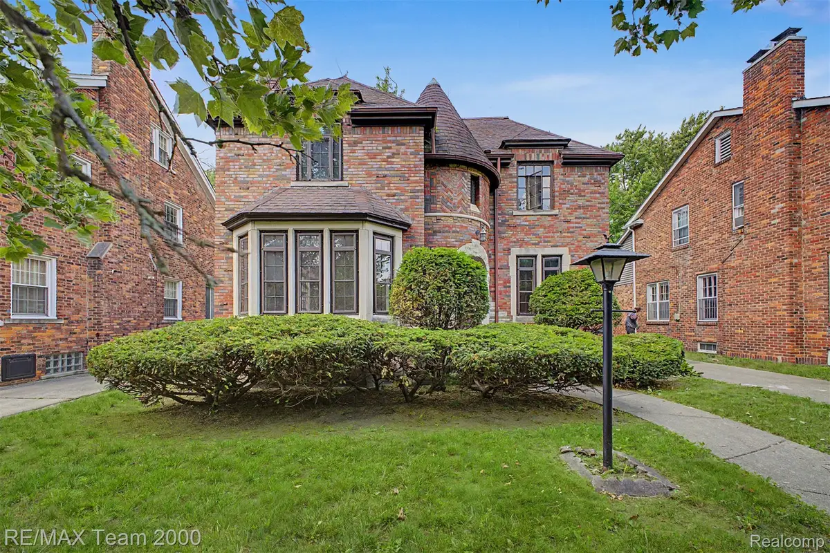 18085 Warrington Drive, Detroit, MI 48221 - #1