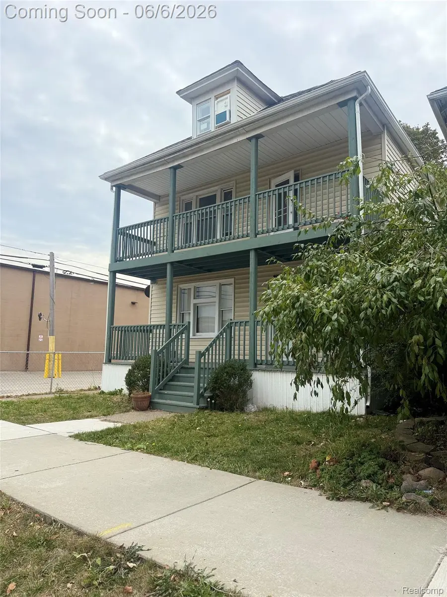 11331 Saint Aubin Street, Hamtramck, MI 48212 - #3