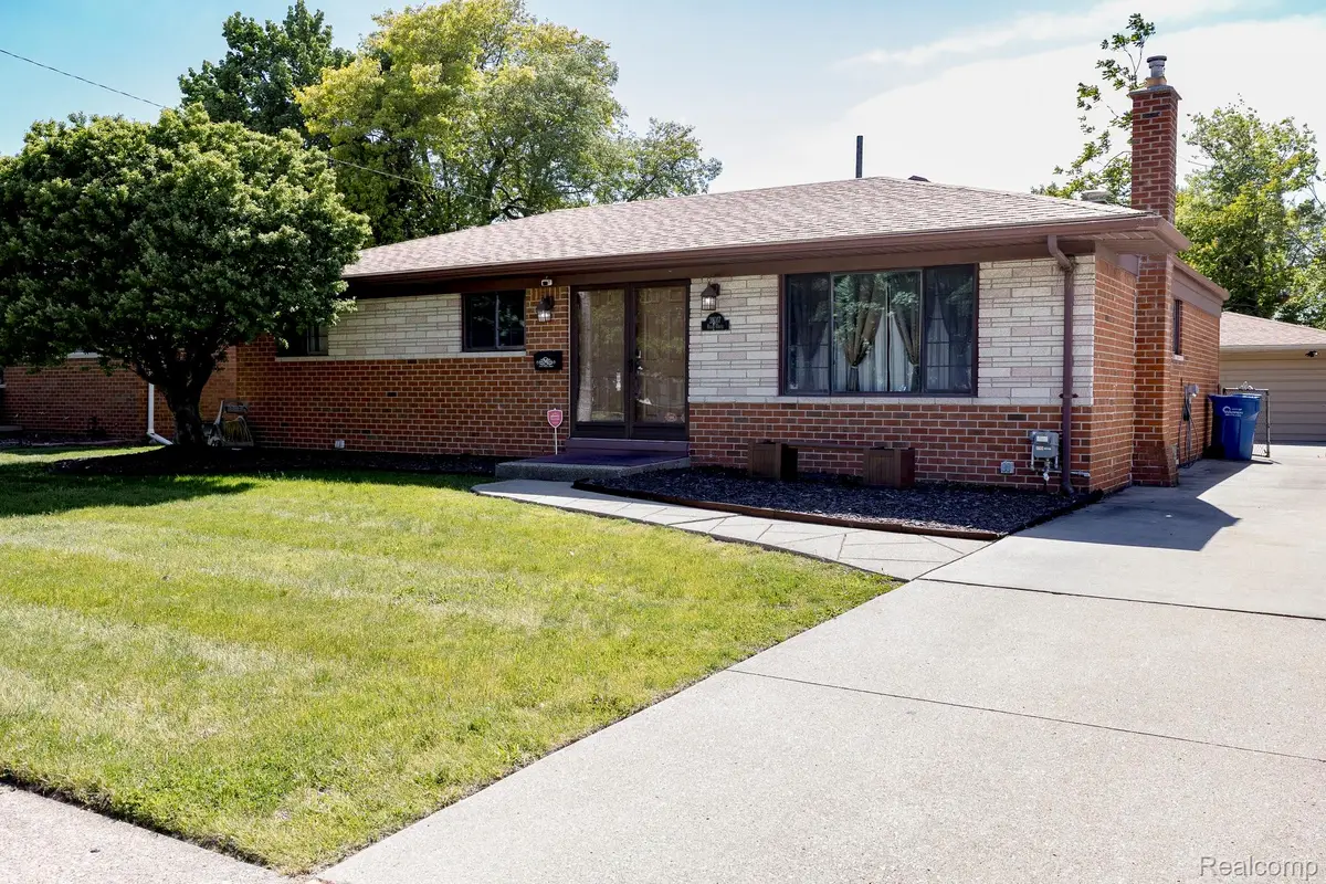 31017 Regal Drive, Warren, MI 48088 - #1