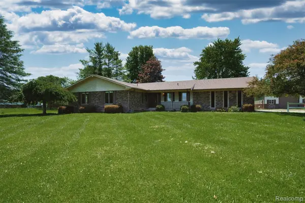 29940 29 Mile Road, Lenox, MI 48048