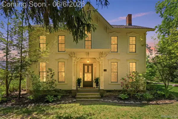 4480 Sheldon, Rochester, MI 48306