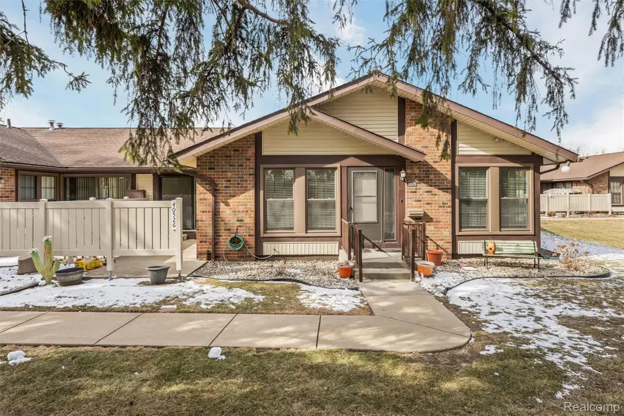 40526 Newport Drive, Plymouth, MI 48170 - #3
