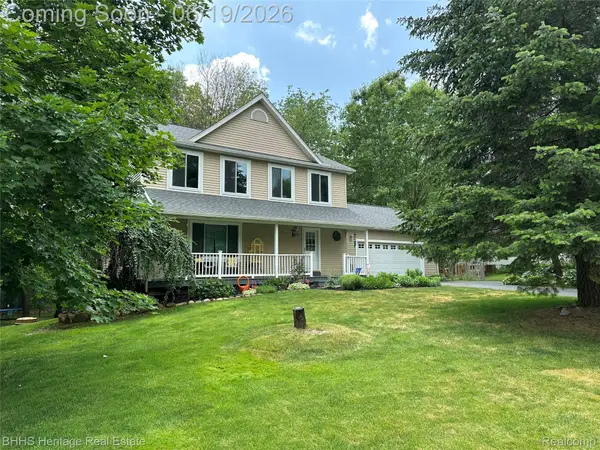 2456 Spartans Trail, Pinckney, MI 48169