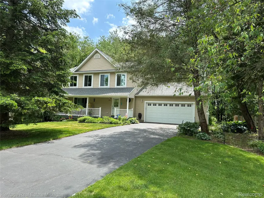 2456 Spartans Trail, Pinckney, MI 48169 - #2