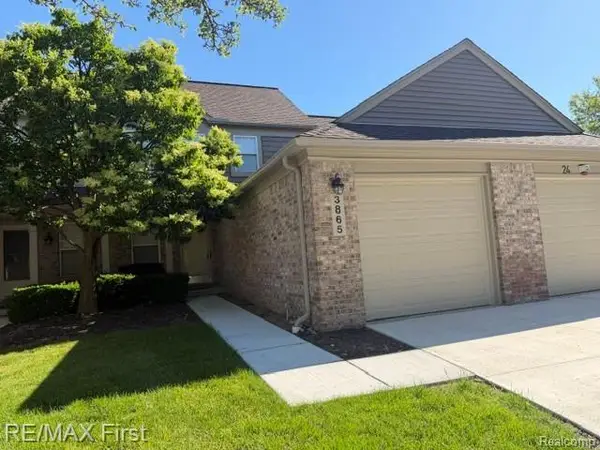 3865 Hunters Way Court, Canton, MI 48188