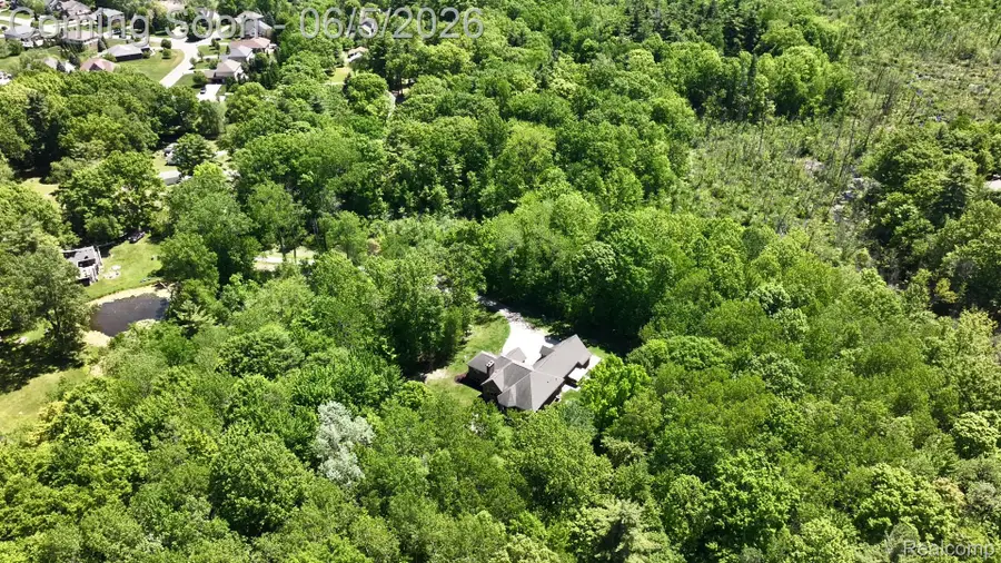 3957 Mill Lake Road, Orion, MI 48360 - #2