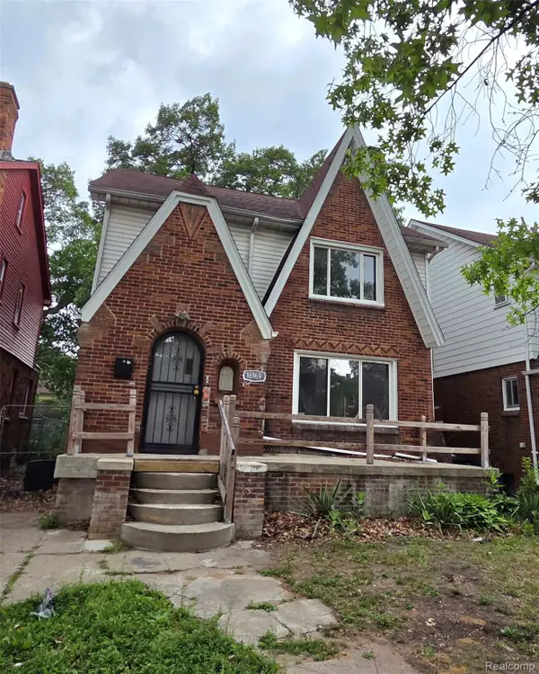 16169 Roselawn Street, Detroit, MI 48221
