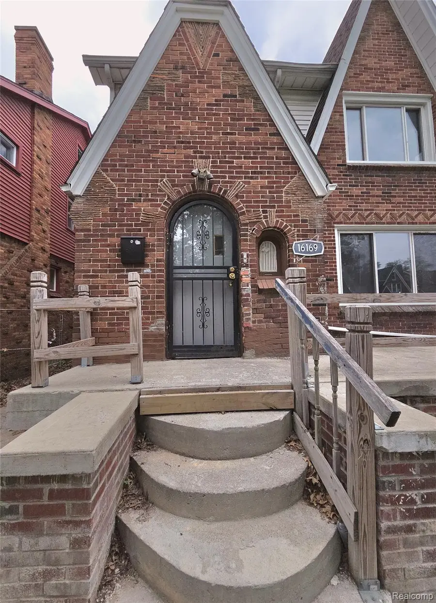 16169 Roselawn Street, Detroit, MI 48221 - #2