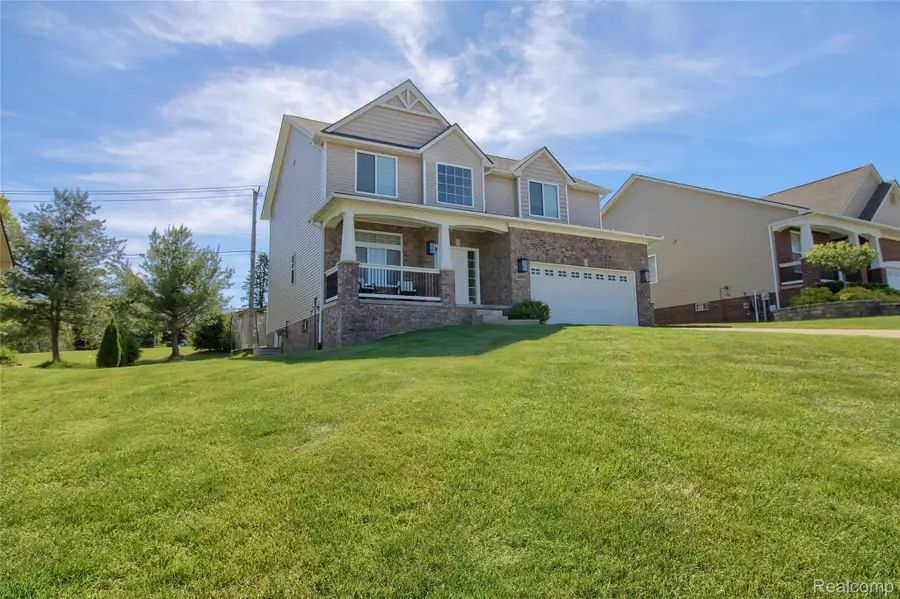 30932 Asbury Hill Drive, New Hudson, MI 48165 - #2