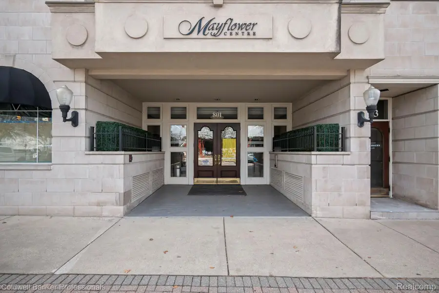801 W Ann Arbor Trail #306, Plymouth, MI 48170 - #3