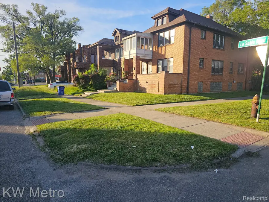 13300 La Salle Boulevard, Detroit, MI 48238 - #3