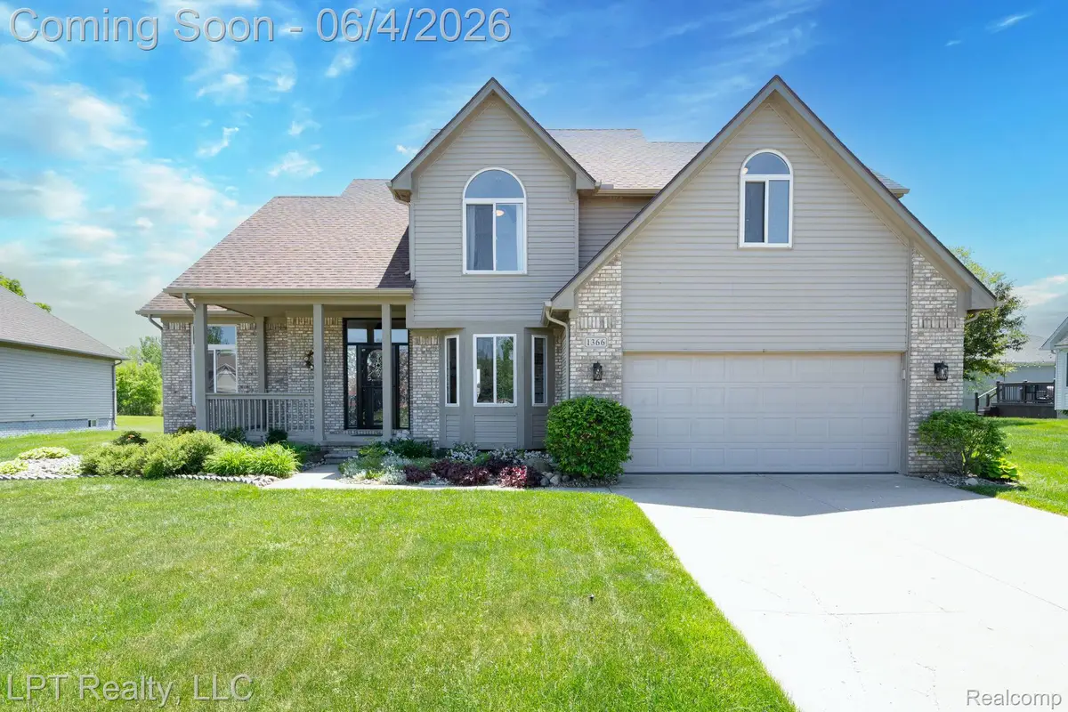 1366 Hidden Wood Court, Grand Blanc, MI 48439 - #1
