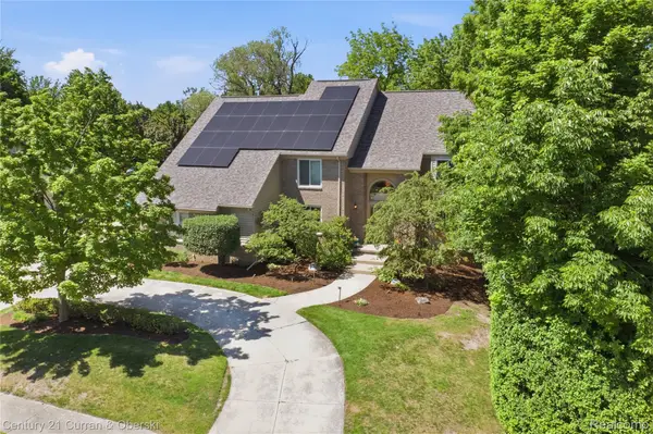 4876 Justin Lane, WestBloomfield, MI 48322